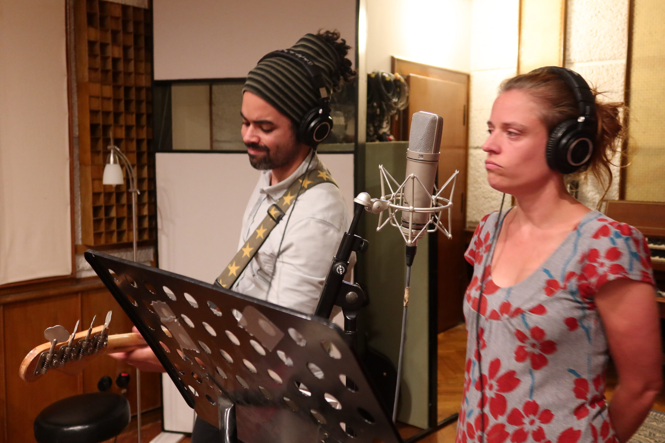 A musician and bassist composing a song about EU Values at a Songs For Change workshop training. 